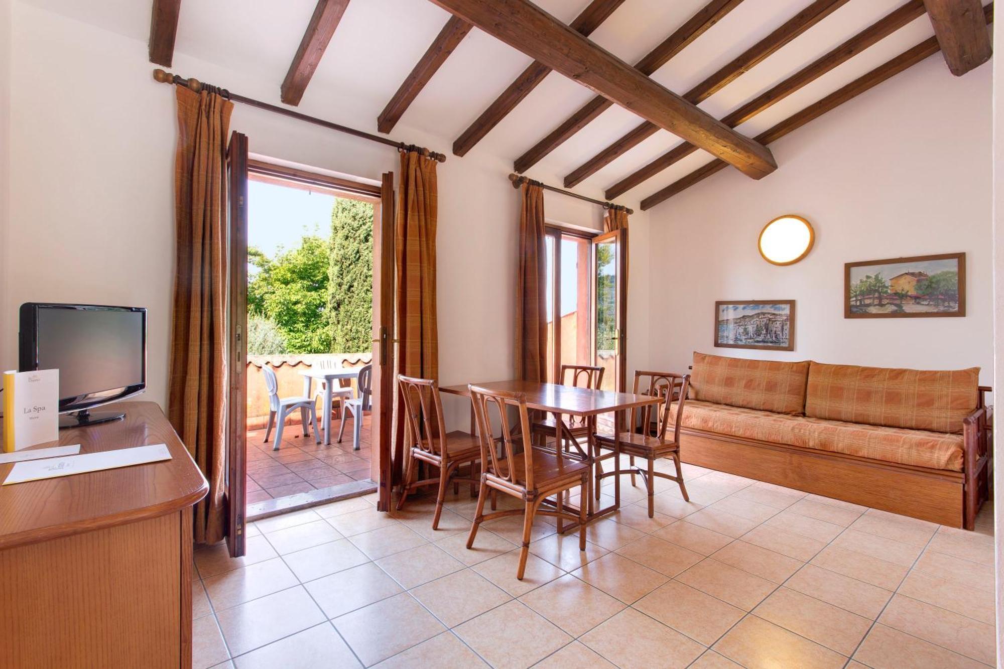 Poiano Garda Resort Appartamenti Εξωτερικό φωτογραφία