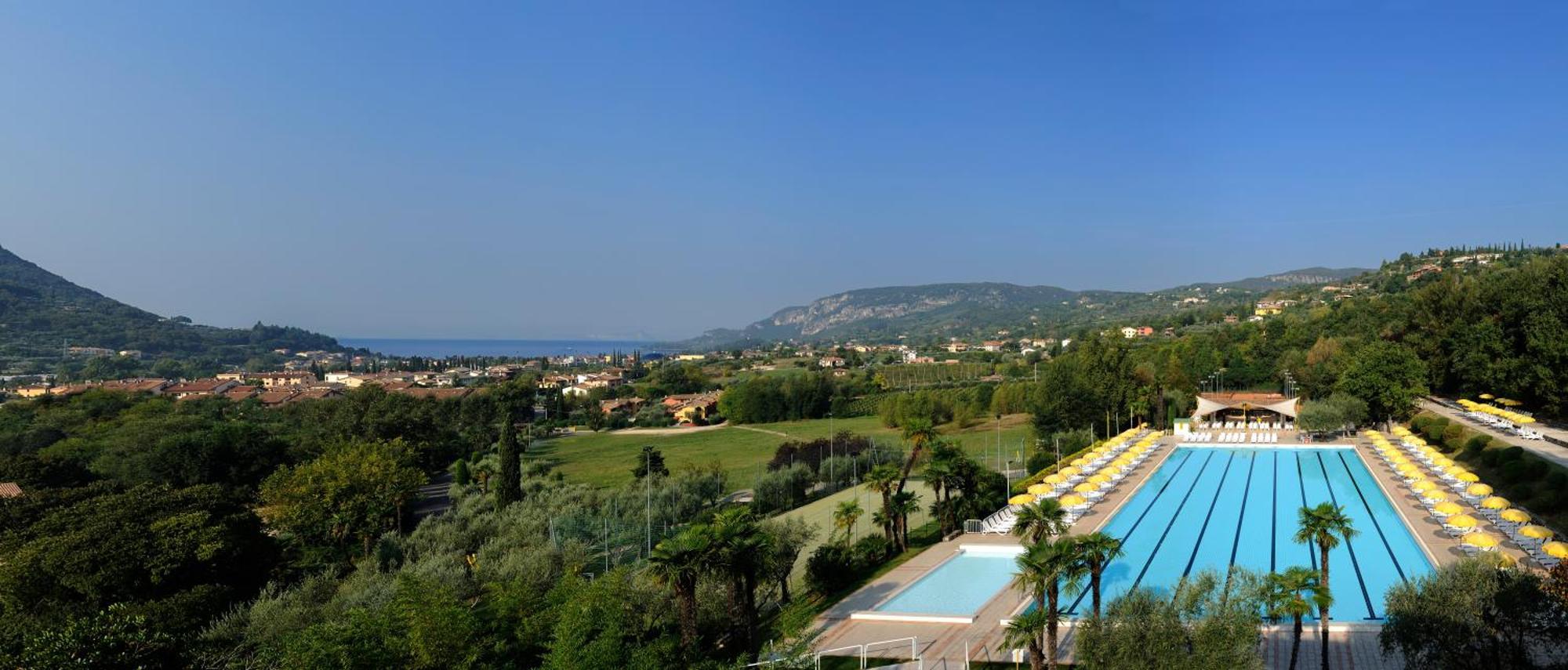 Poiano Garda Resort Appartamenti Εξωτερικό φωτογραφία
