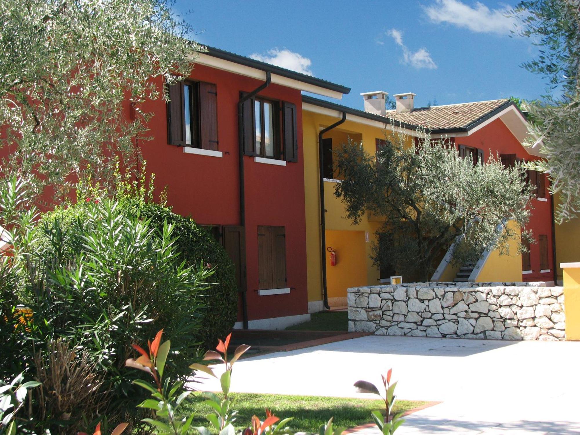 Poiano Garda Resort Appartamenti Εξωτερικό φωτογραφία