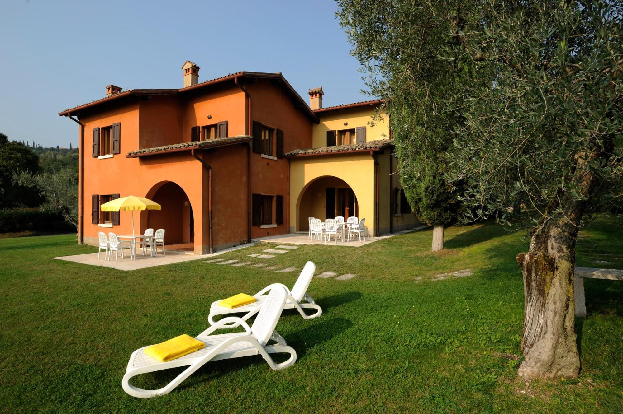 Poiano Garda Resort Appartamenti Εξωτερικό φωτογραφία